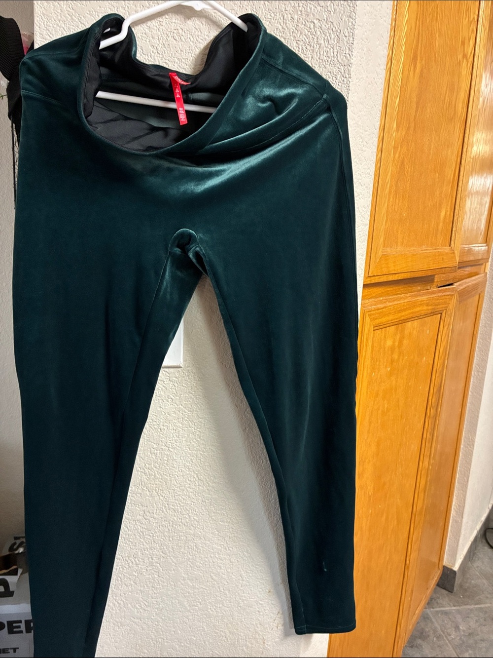 SPANX Velvet-Look Leggings in Deep Teal Green